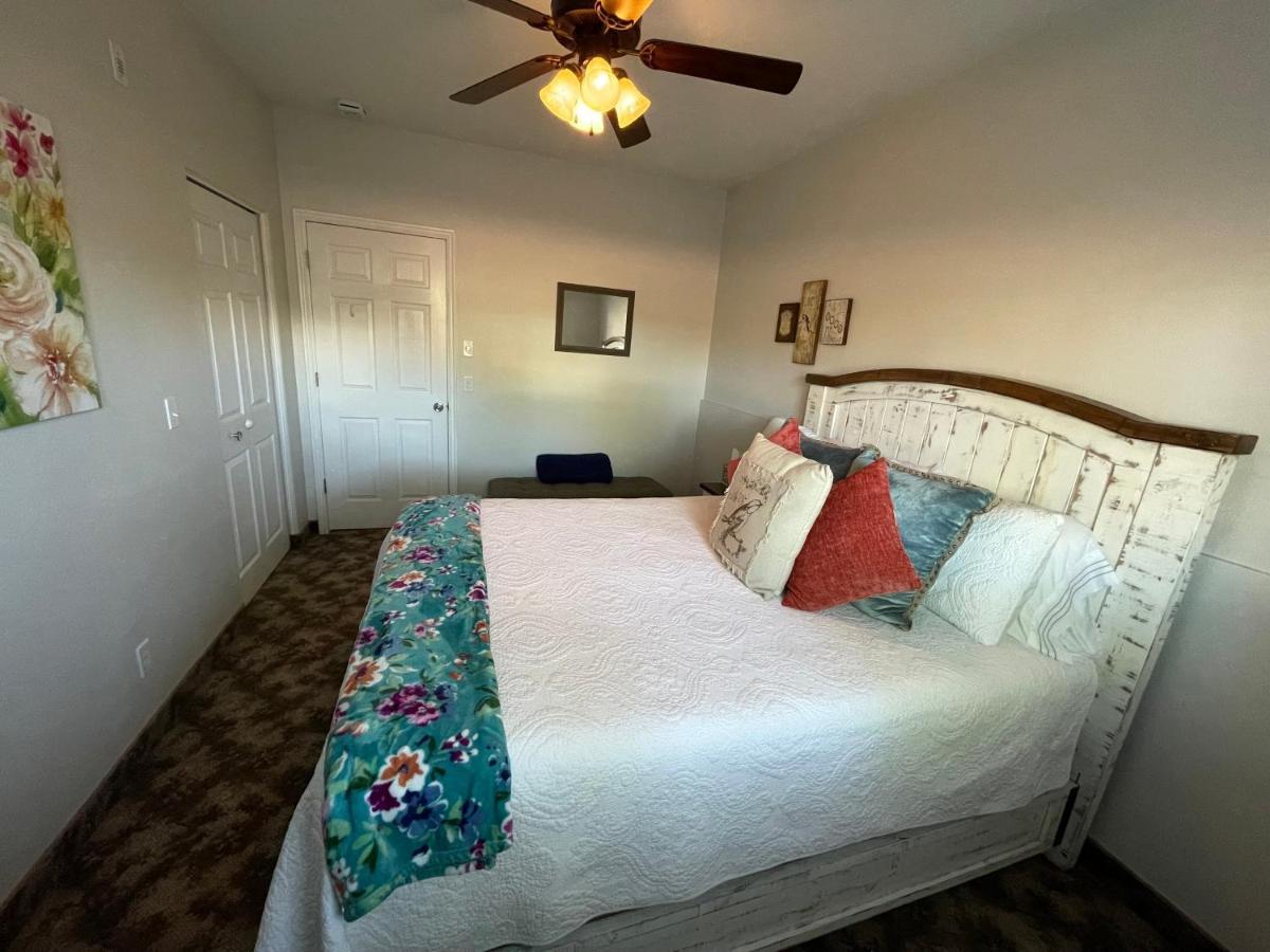 Zion'S Blue Sage Bed & Breakfast Hildale Εξωτερικό φωτογραφία